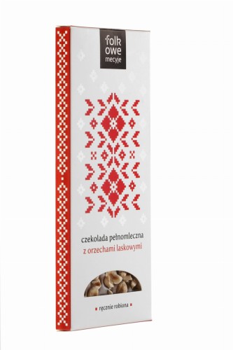 Czekolada mleczna z orzechami laskowymi, folkowe mecyje, cortez, słowiańskie prezenty.jpg